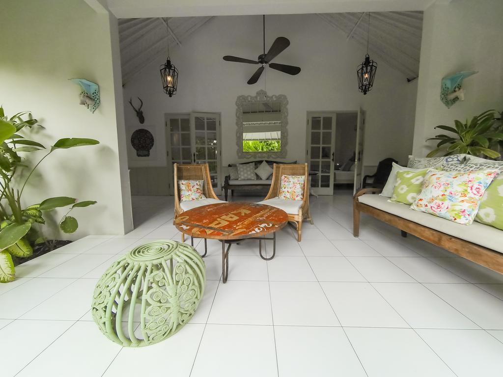 Hideaways Seminyak Villa מראה חיצוני תמונה
